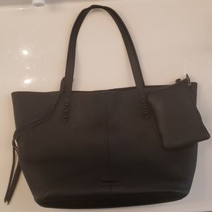 Leather tote.